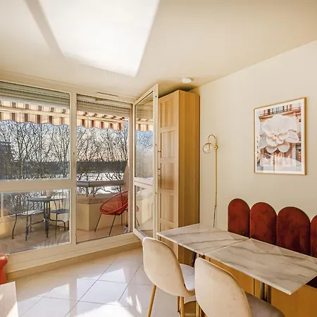 Atlantis - Duke Housing Apartament